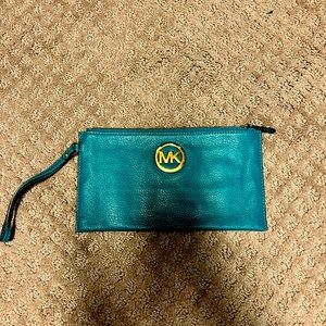 Michael Kors wristlet
